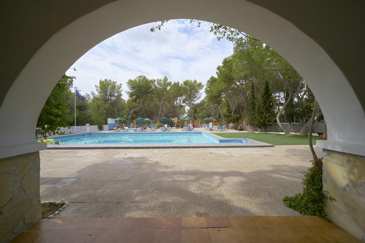 Camping Escana Es Cana Εξωτερικό φωτογραφία
